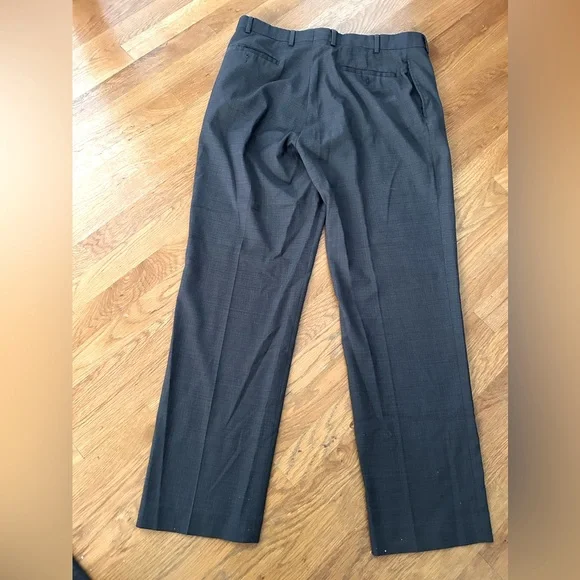 Ralph Lauren Size 36 x 32 Slacks - Picture 2 of 4